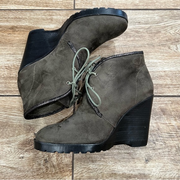 Anthropologie Vanessa Wu wedge booties Boots Size 10 Gray EU 41 - Picture 9 of 16